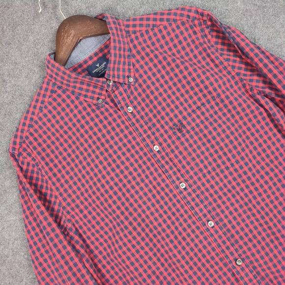 American Eagle Outfitters Other - American Eagle Mens Classic Fit Gingham Button Down Shirt Red Navy Blue Large